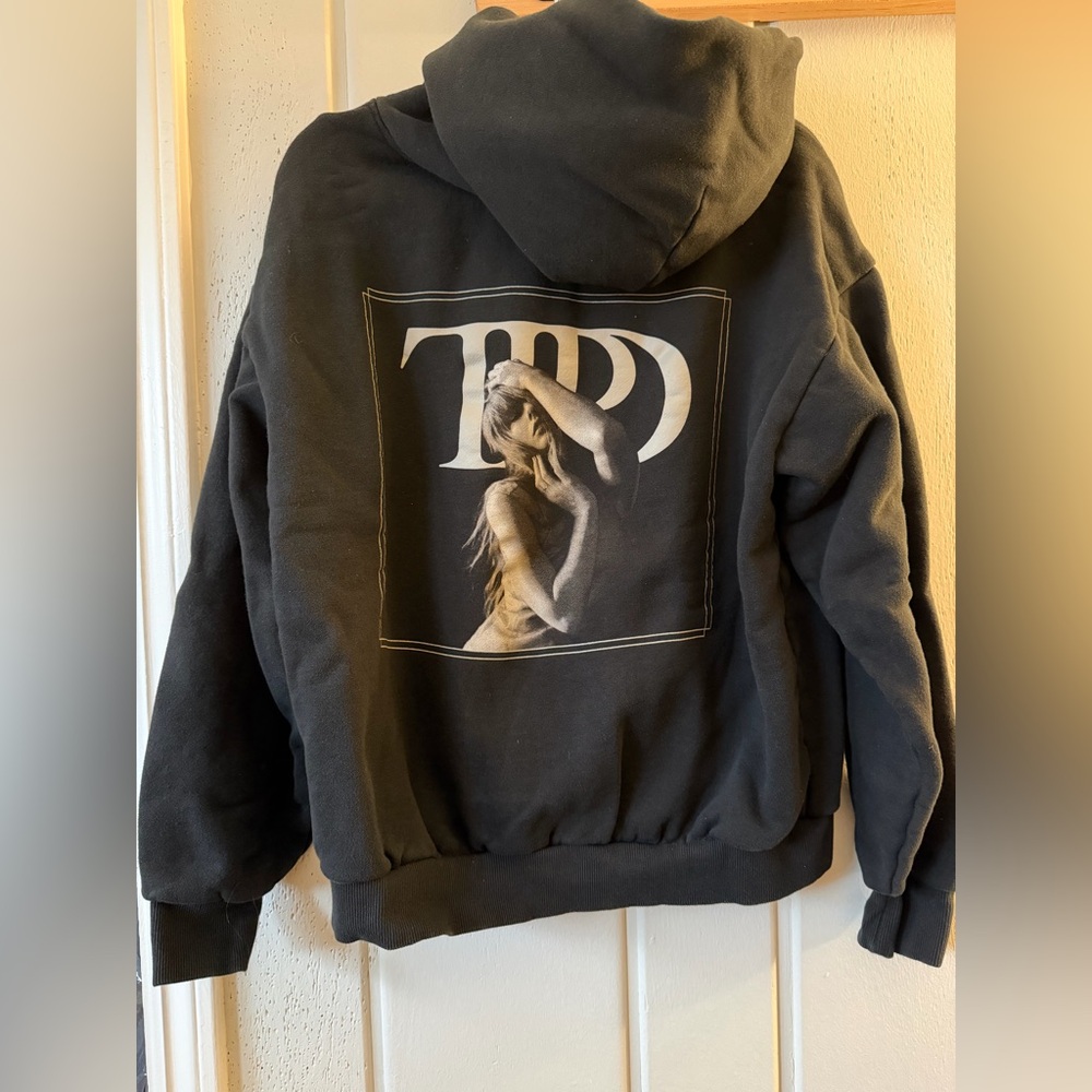 Taylor Swift The Tortured Poets Department Black Hoodie size L